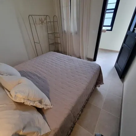 Retiro Costa De Lava Tatil Evi *