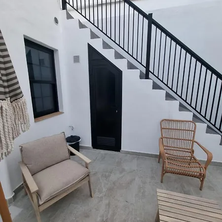 Retiro Costa De Lava Tatil Evi *