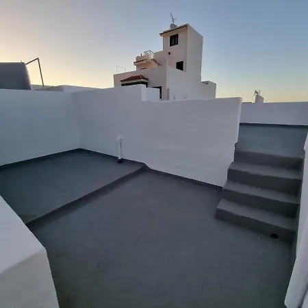 Retiro Costa De Lava Nyaraló