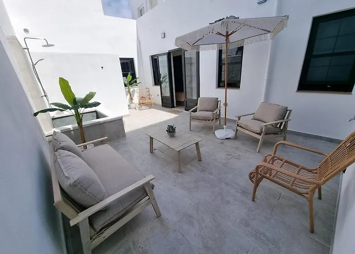 Retiro Costa De Lava *